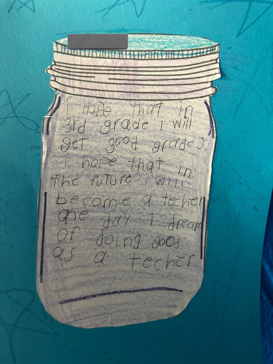 leahod's tweet image. Happy World Teacher Day!  

These third graders want to be just like their teachers when they grow up.  💚💙
#teampershing #d100inspires @mrblglvz