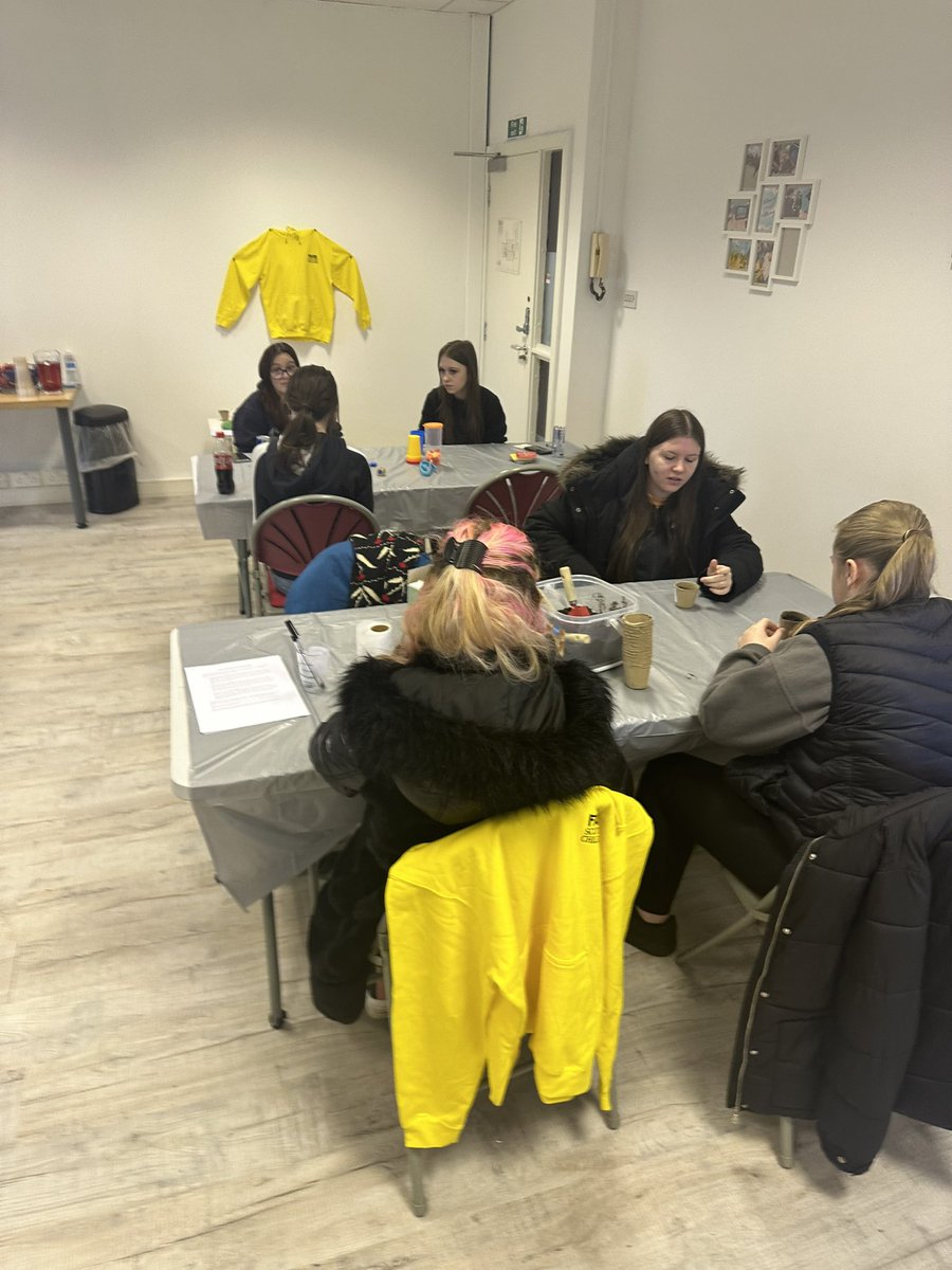 Jade Cochran (@jadecochran) on Twitter photo Amazing first week to our October FARE CHILDCARE EMPLOYABILITY programme🧩👌🏼
Lots of team building and learning about building resilience and positive mindsets 👏🏽
Well done eveyone ✅
@Jimmy_FARE <a href="/Karen_Fare/">Karen Timoney</a> <a href="/GCCLeadLearn/">Leadership Learning in Glasgow</a> Amazing first week to our October FARE CHILDCARE EMPLOYABILITY programme🧩👌🏼
Lots of team building and learning about building resilience and positive mindsets 👏🏽
Well done eveyone ✅
@Jimmy_FARE <a href="/Karen_Fare/">Karen Timoney</a> <a href="/GCCLeadLearn/">Leadership Learning in Glasgow</a>