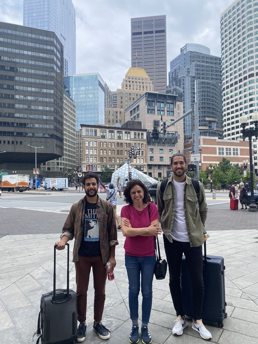#TBT pics on our way to Gordon Conference #synbio last July. It was my second GRC, first as a (proud) PI. Awesome Conference, always great to catch up with synbio community🧬🧬