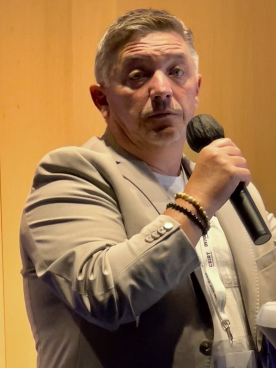 Thierry Guillaume de la <a href="/ccisaonedoubs/">CCI Saône-Doubs</a> présente le Diag Cyber @cci_bfc au colloque #SecNumeco de Vesoul organisé par l’<a href="/ANSSI_FR/">ANSSI</a> - Agence nationale de la sécurité des systèmes d'information avec la <a href="/ccisaonedoubs/">CCI Saône-Doubs</a>