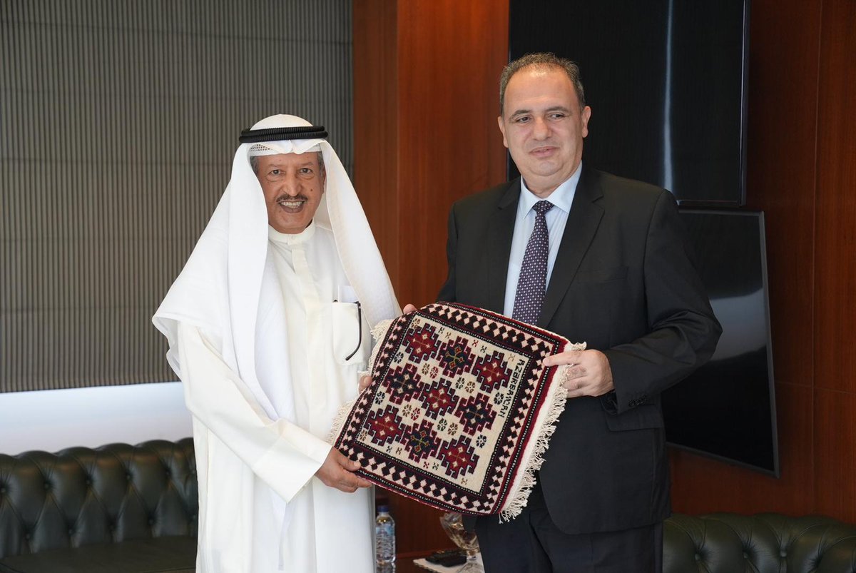 EmilKarimov66's tweet photo. During the meeting with minister of justice and minister of state for housing affairs of the State of #Kuwait H.E Mr. Faleh Abdullah Al-Ragabah, we discussed the issues of bilateral cooperation.
🇦🇿🇰🇼
@MoJ_Azerbaijan #azertag
@Kuwaitmoj #kuna #Azerbaijan https://t.co/LnD93fO5BF