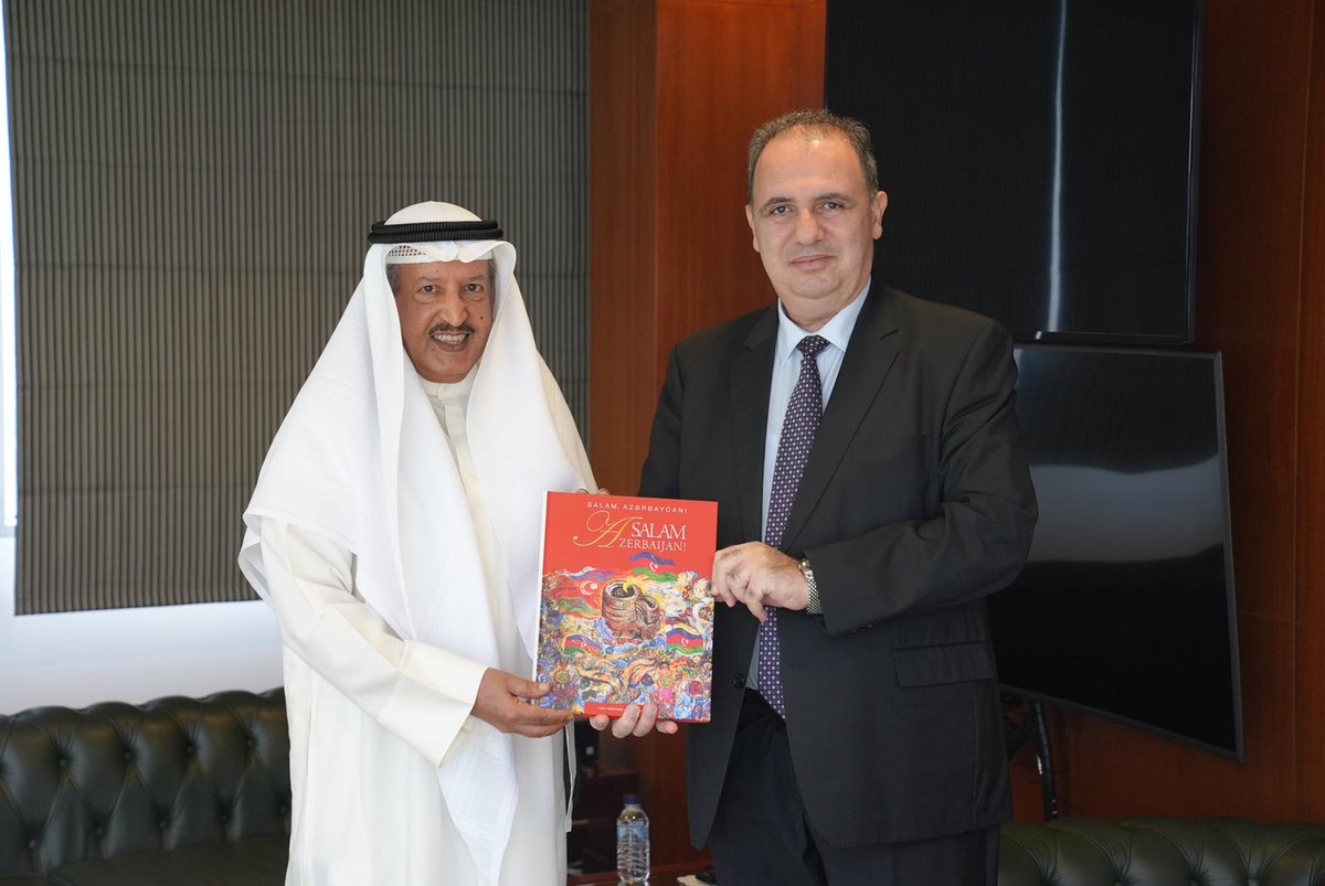 EmilKarimov66's tweet photo. During the meeting with minister of justice and minister of state for housing affairs of the State of #Kuwait H.E Mr. Faleh Abdullah Al-Ragabah, we discussed the issues of bilateral cooperation.
🇦🇿🇰🇼
@MoJ_Azerbaijan #azertag
@Kuwaitmoj #kuna #Azerbaijan https://t.co/LnD93fO5BF
