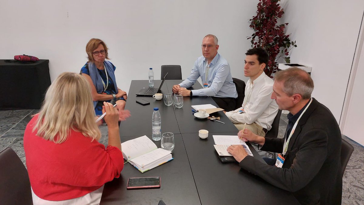 Thank you <a href="/MagdaKopczynska/">Magda Kopczyńska</a>. 

Eurocities looks forward to working with you &amp; <a href="/Transport_EU/">EU Transport</a> to propel a sustainable mobility revolution across the EU 🌳🚲

In the picture, Eurocities' <a href="/andresobczak/">André Sobczak</a>, <a href="/StaelensPeter/">Peter Staelens</a> &amp; <a href="/ThomasLymes/">Thomas L.</a> during their meeting with <a href="/MagdaKopczynska/">Magda Kopczyńska</a> #UMD2023