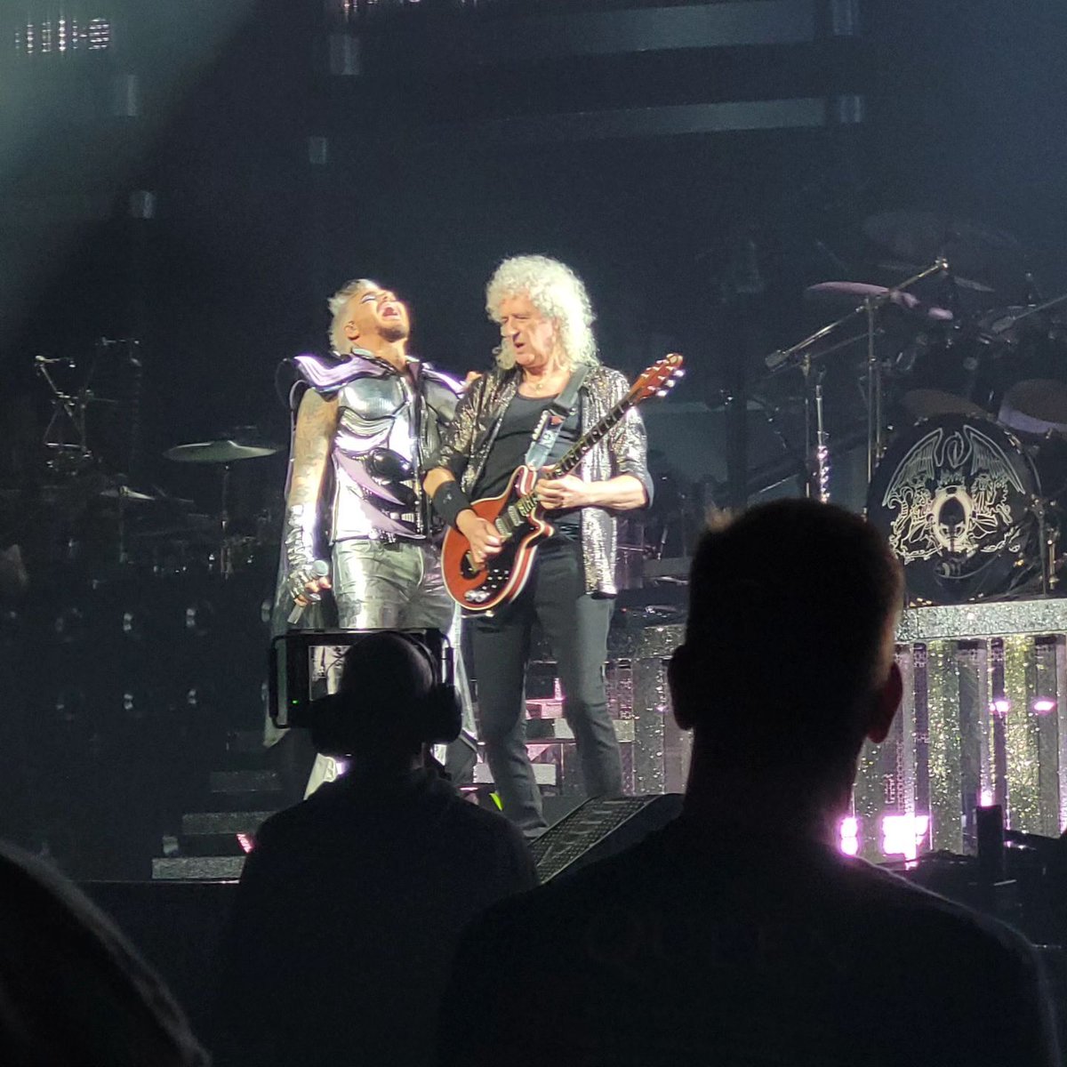 dianik_bg's tweet photo. Adam Lambert & Queen
Worth every penny.
#alwaysgototheshow #livemusic #queenadamlambert #6throw #legends
https://t.co/RD8HU7XL2U https://t.co/WJQqjPUEg1