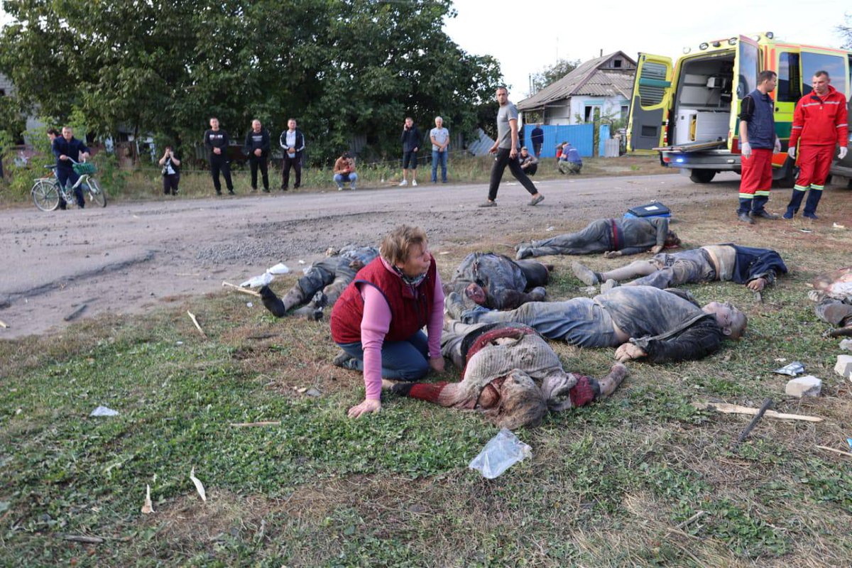 FedorovMykhailo's tweet photo. Russians just killed 49 Ukrainians by shelling a missile in a grocery store in Kharkiv region. Another cynical act of genocide. Another evidence that Russia has no common with the civilized world and must bear the most severe responsibility. https://t.co/pkMPrgDZZ8