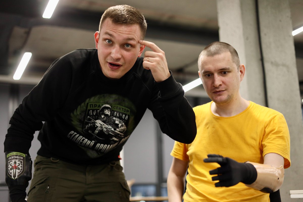 Чому «стихійні» збори на протези шкодять. Тред -->