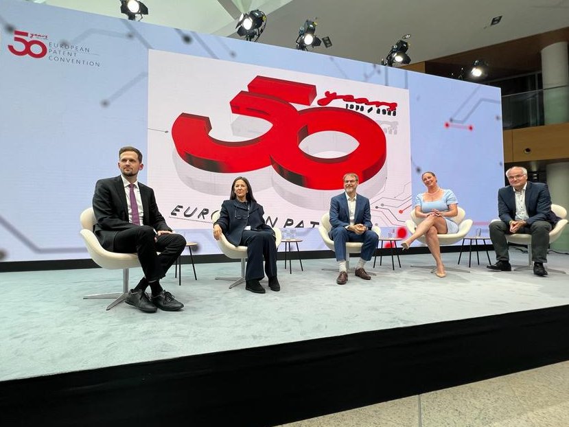 Catia Bastioli (@bastioli) on Twitter photo As #Europeaninventor2007, it is a great honour for me to join celebrations of the 50th anniversary of the European Patent Convention with the <a href="/EPOorg/">EuropeanPatentOffice</a>.
I have dedicated my life to building a circular bioeconomy model, transforming a research centre into an industrial platform, As #Europeaninventor2007, it is a great honour for me to join celebrations of the 50th anniversary of the European Patent Convention with the <a href="/EPOorg/">EuropeanPatentOffice</a>.
I have dedicated my life to building a circular bioeconomy model, transforming a research centre into an industrial platform,