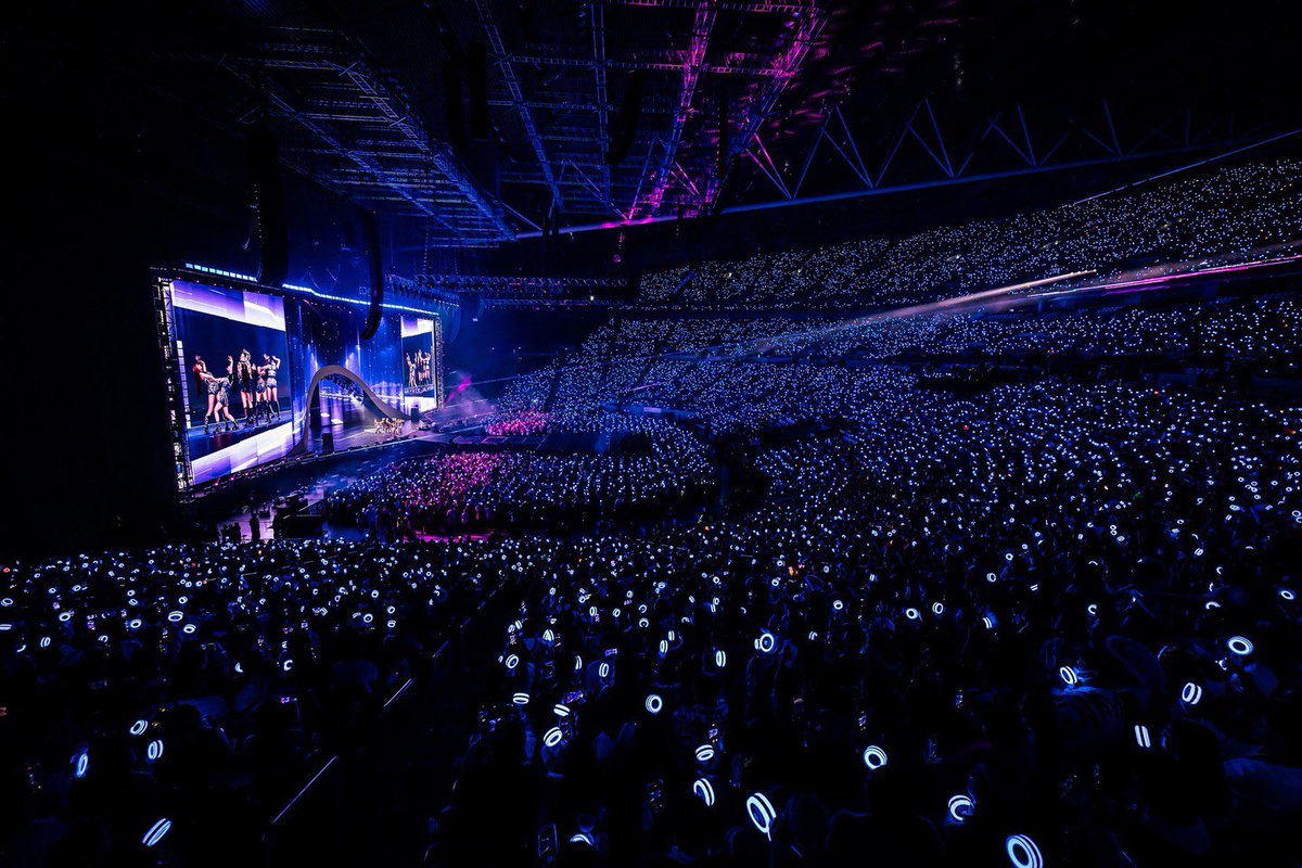 thisisforwtour's tweet image. ‘READY TO BE’ World Tour in Bulacan

#RTBinBulacan  #TWICE_5TH_WORLD_TOUR