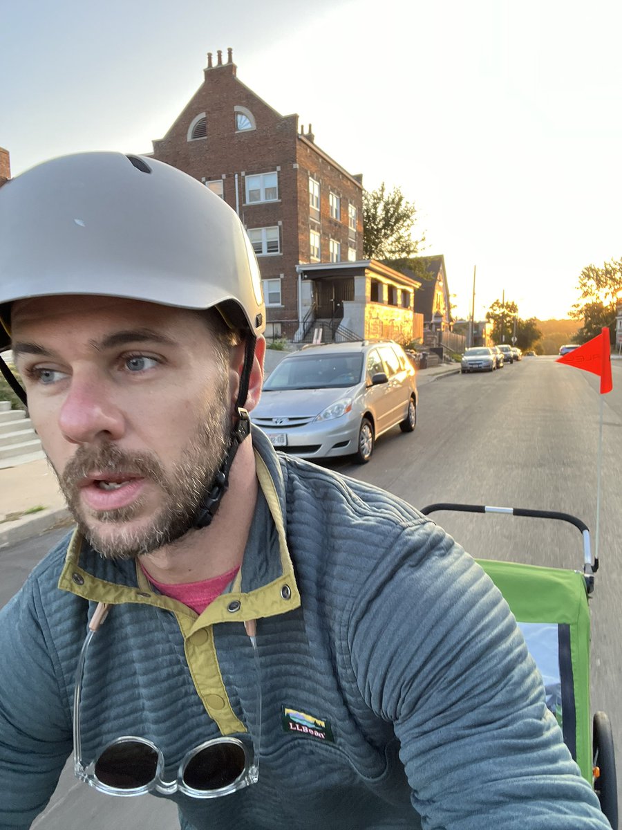 Just surpassed 3,000 miles of 🚲 commuting this year, and it’s not been easy. #WeekWithoutDriving exposing the need for colossal shift in infrastructure investment for people to traverse this city safely without a car. Way too many obstacles for vast majority of public.