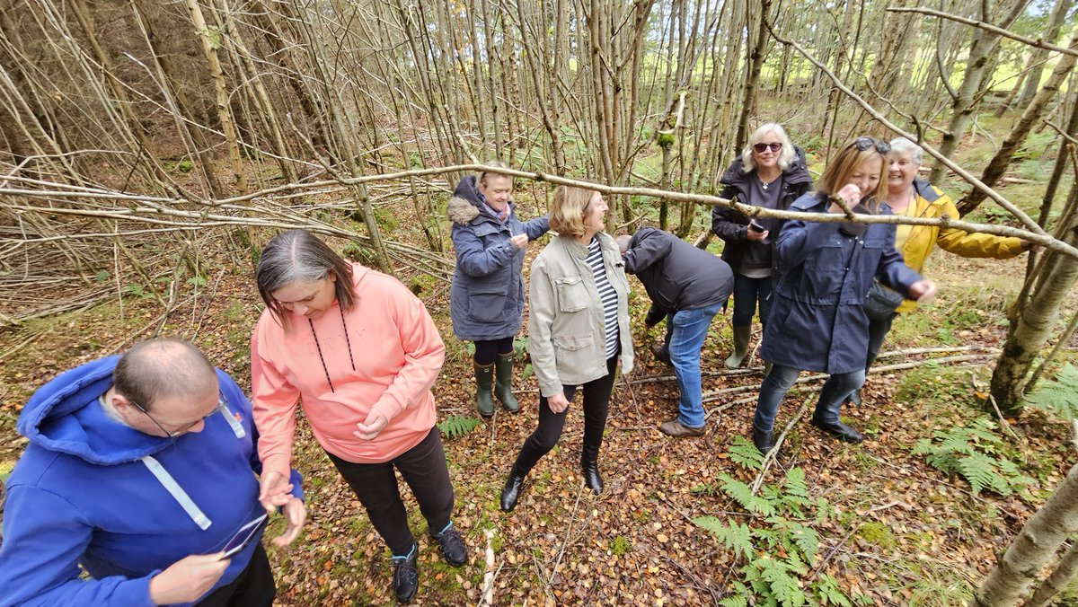 LBDspirits's tweet photo. #provenancefestival 2023
The #ScanYerDram tour, our guests got to visit each of the geotagged botanicals in our Aberdeenshire Foraged Gin, then got to taste them in the finished product. Great day, and the sun shone!
Because our provenance is more provenancy
#LBDGIN https://t.co/Wvk0t4AOAH