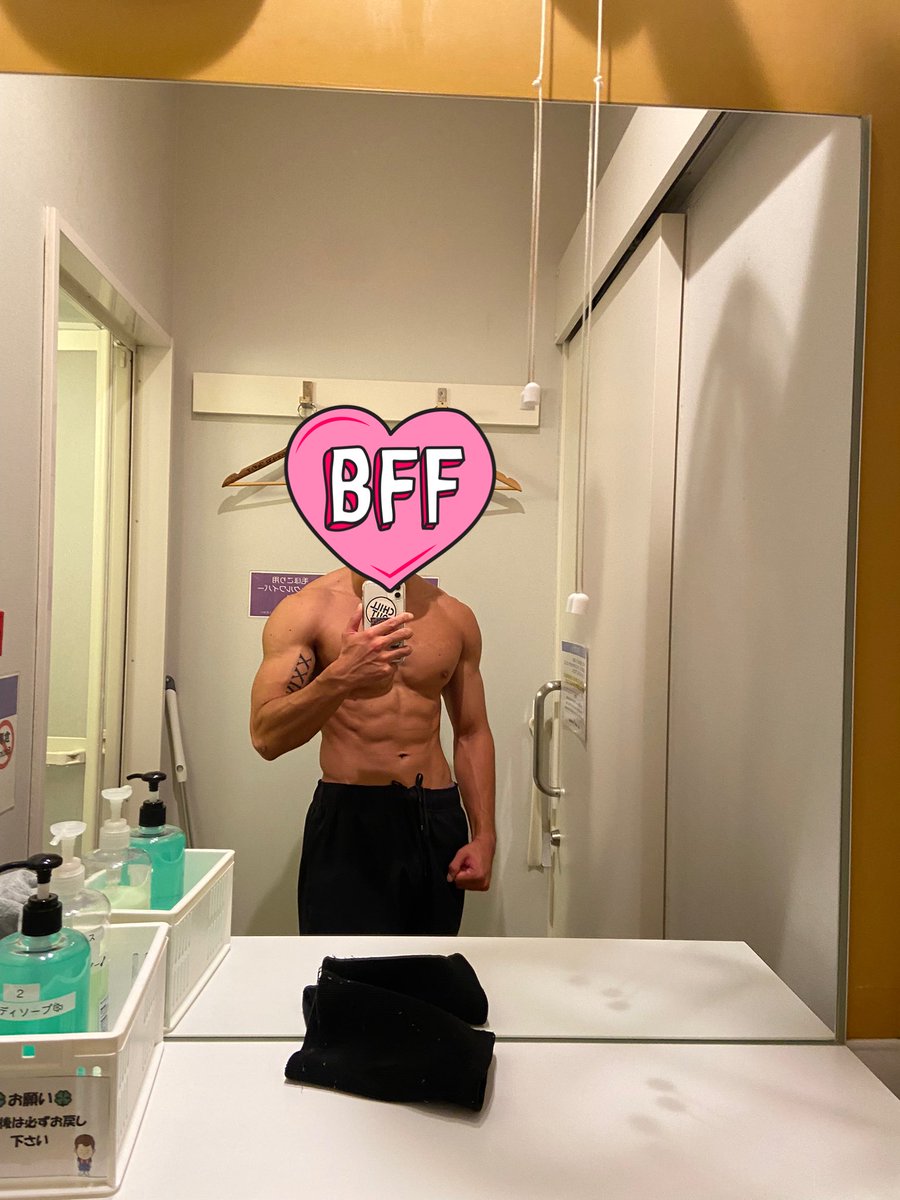 Ingram39015447's tweet photo. チートマンス突入!!🍖
#筋トレ
#workout
#増量
#cheatmonth https://t.co/bV7K1PkhgI