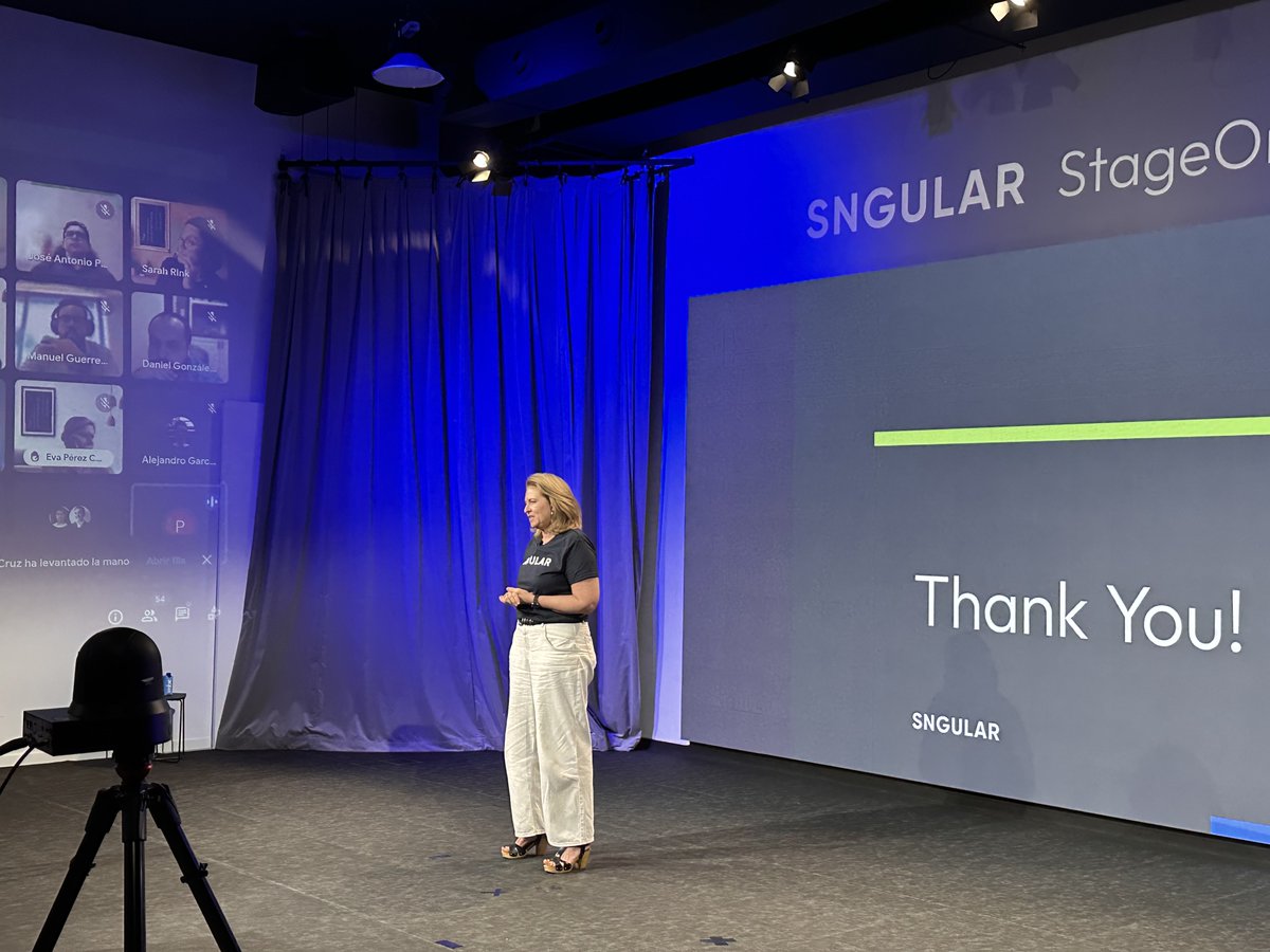 sngular's tweet photo. 🚀#FallSummit: presentamos nuestra nueva marca que es también nuestra colaboración como equipo #ONESNGULAR.

💡Reuniones que alinean, fortalecen valores e impulsan innovación.

🎉Todo sin olvidar la DIVERSIÓN que nos caracteriza y refuerza nuestra unión.

@quesarah2, @jlvallejo https://t.co/OqIaatEAiy