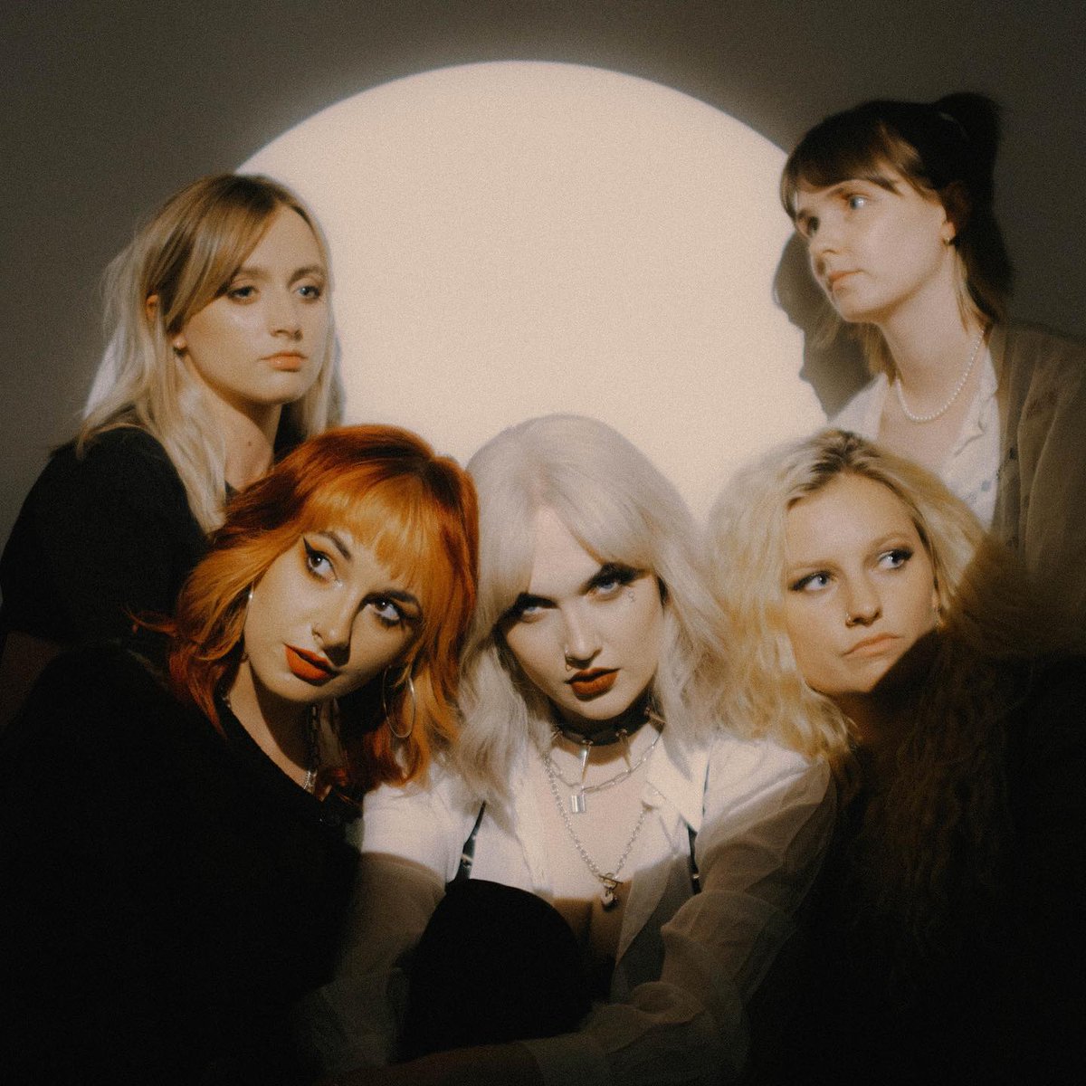 The Unsigned Guide tweet media