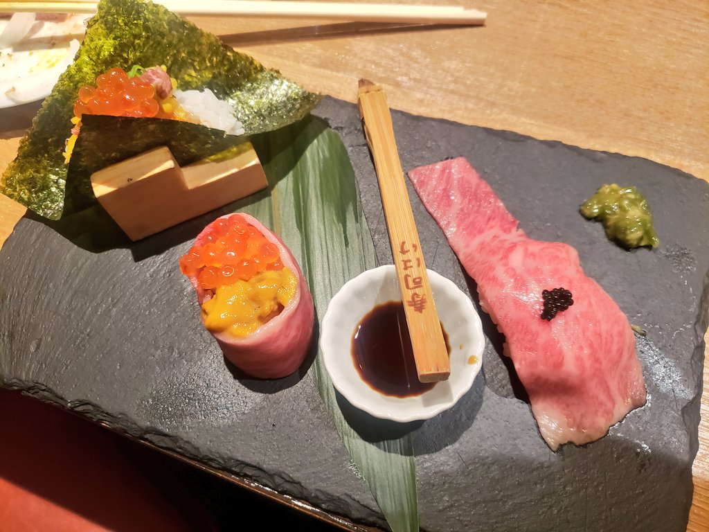 _kazehikaru_'s tweet image. 顔痛いけど、今日はこんなん食べてきたの♡

おなかいっぱいすぎてヤバい(笑)

#黒毛和牛バル529MEATBOX
#MEATBOX
#MEATBOX529
#肉バル
#サングリア飲み放題
#広島県 #福山市
#ごちそうさまでした
#歓迎会