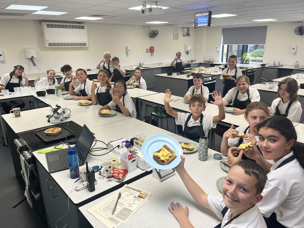 Period 5 - 7A1 
Well done Yr 7’s awesome Scrambled eggs on toast 😊<a href="/mrshender21/">Design PCSA</a> <a href="/DesignPcsa/">PCSADesign</a> 👏👏