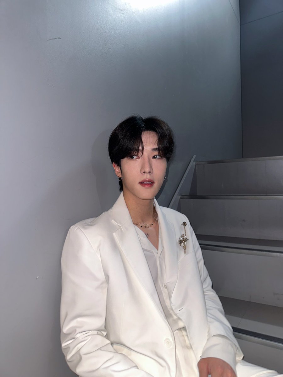 OmegaX_members's tweet photo. [#OX]

💭포애기 보고싶다.

#OMEGA_X #오메가엑스
#정훈 #JUNGHOON https://t.co/WBLNYutN93