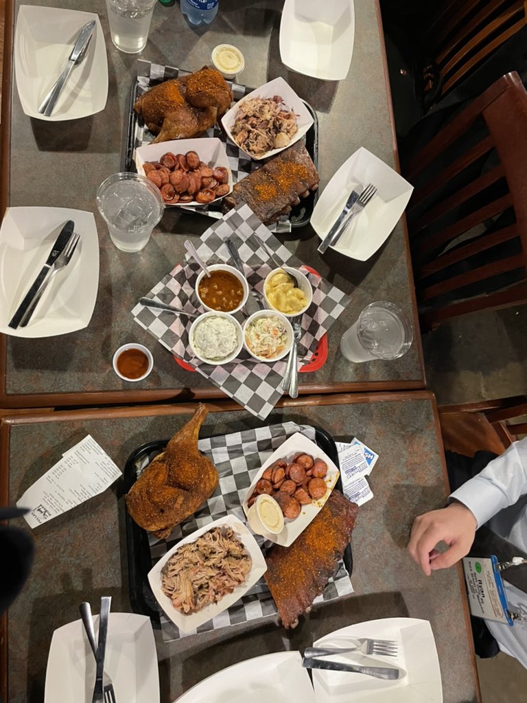 matthew_lin_md's tweet photo. Thank you @AAOHNS for the opportunity to present our work at #OTOMTG23. It was great catching up with friends, making new ones, exploring Nashville’s food scene, and learning a lot along the way! @uscohns #otomatch2024 #otomatch https://t.co/UCSZUDn5bZ