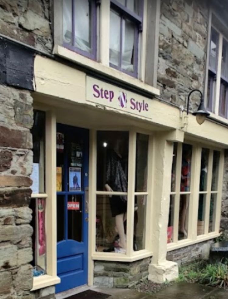 FoleyDance's tweet photo. Step ‘N’ Style in Clonakilty are now stocking the AFAD uniform. All information attached. https://t.co/G5DNQiyIjV