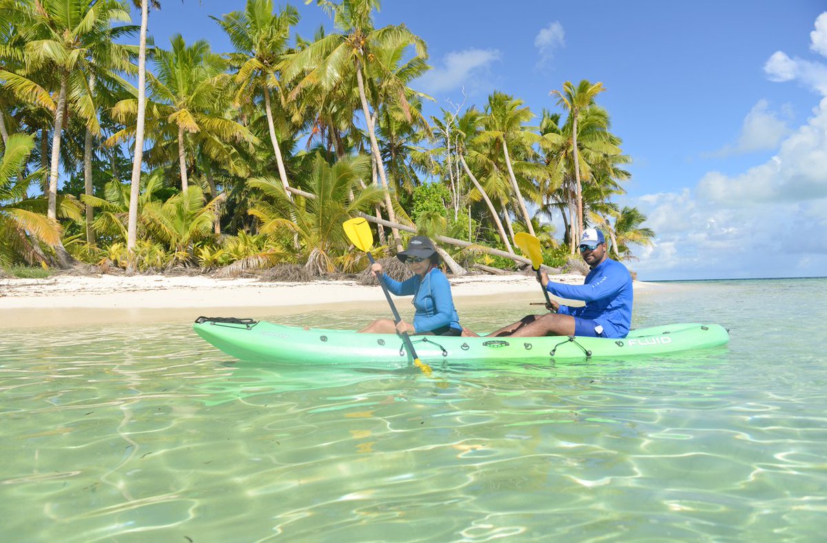 visitseychelles's tweet photo. Offset your carbon footprint by looking for #ecofriendly activities to do just like #kayaking in the #OuterIslands of the #Seychelles ๐ #Alphonse Island Lodge has a number of #sustainable initiatives waiting to be shared! https://t.co/8pyzpvjFAA