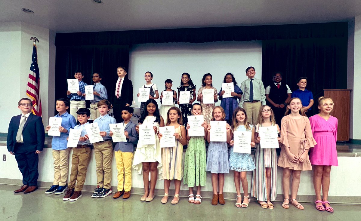 WestchaseWizard's tweet photo. It was our privilege to recognize and induct new 4th and 5th grade students into the National Elementary Honor Society!! @WestchaseWizard #Celebrating25MagicalYears #25thYearAnniversary https://t.co/AkoqGKrg8n