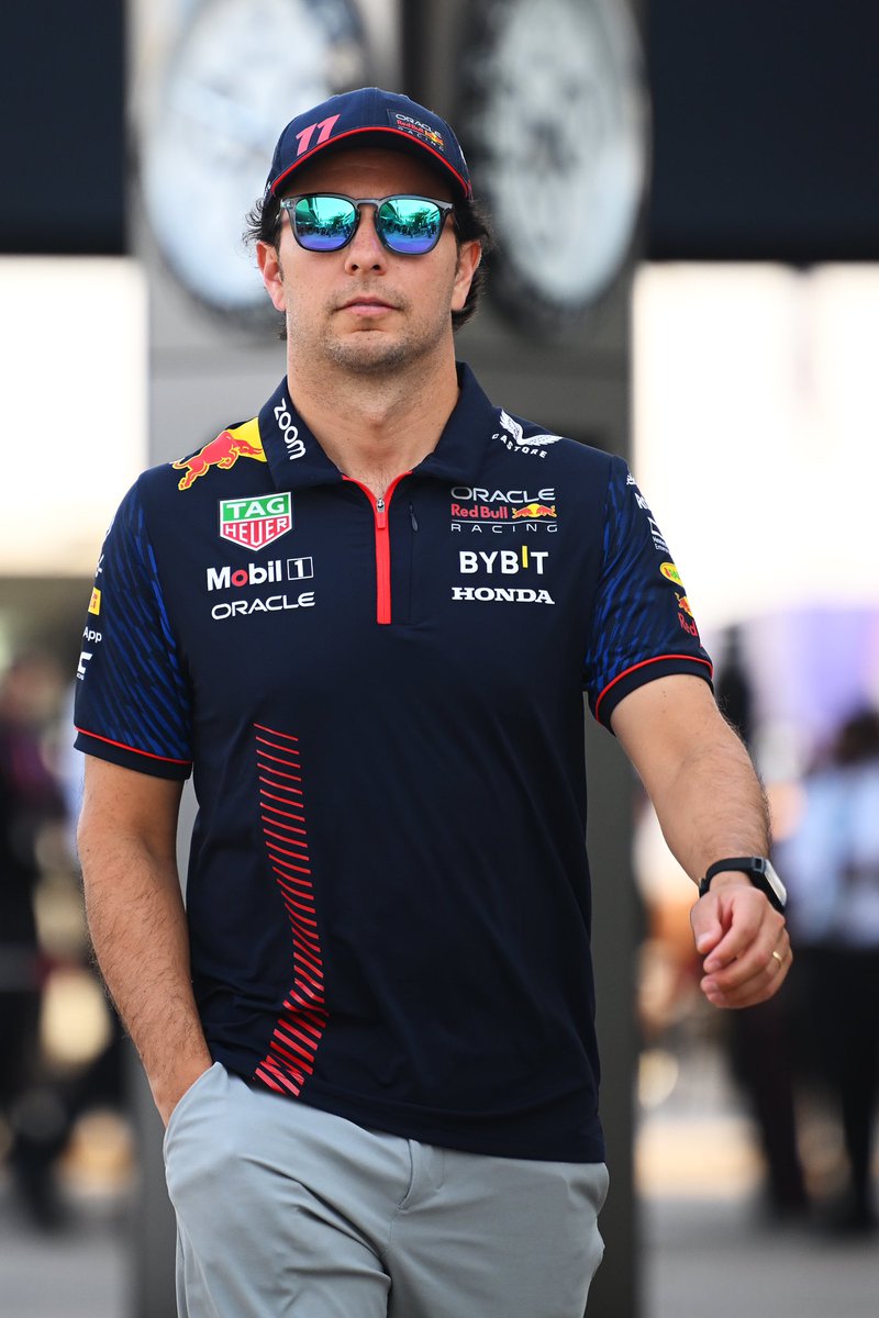 redbullracing's tweet photo. Checking in ☑️ #QatarGP 🇶🇦 https://t.co/XSUNkAFIPb