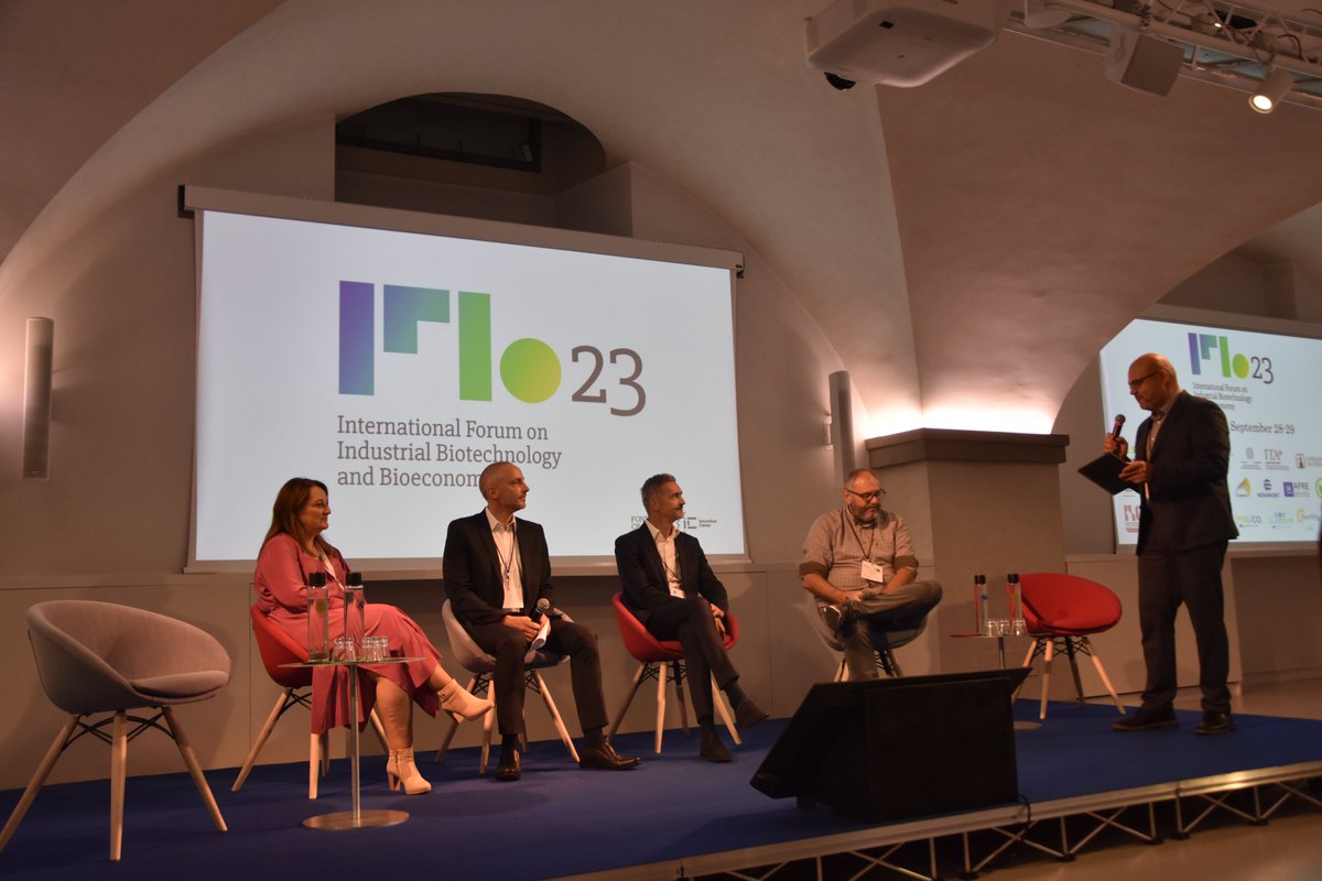 INCITE_EU's tweet photo. 🚀🔬 #INCITE €project at #IFIB2023🌱🧪

Last week, the INCITE consortium had the privilege to organize its workshop “Unlocking the potential of enzymatic process technologies in industrial chemical production: Case of the INCITE project” during IFIB 2023. 🌍 https://t.co/hLwT8Tj3YF