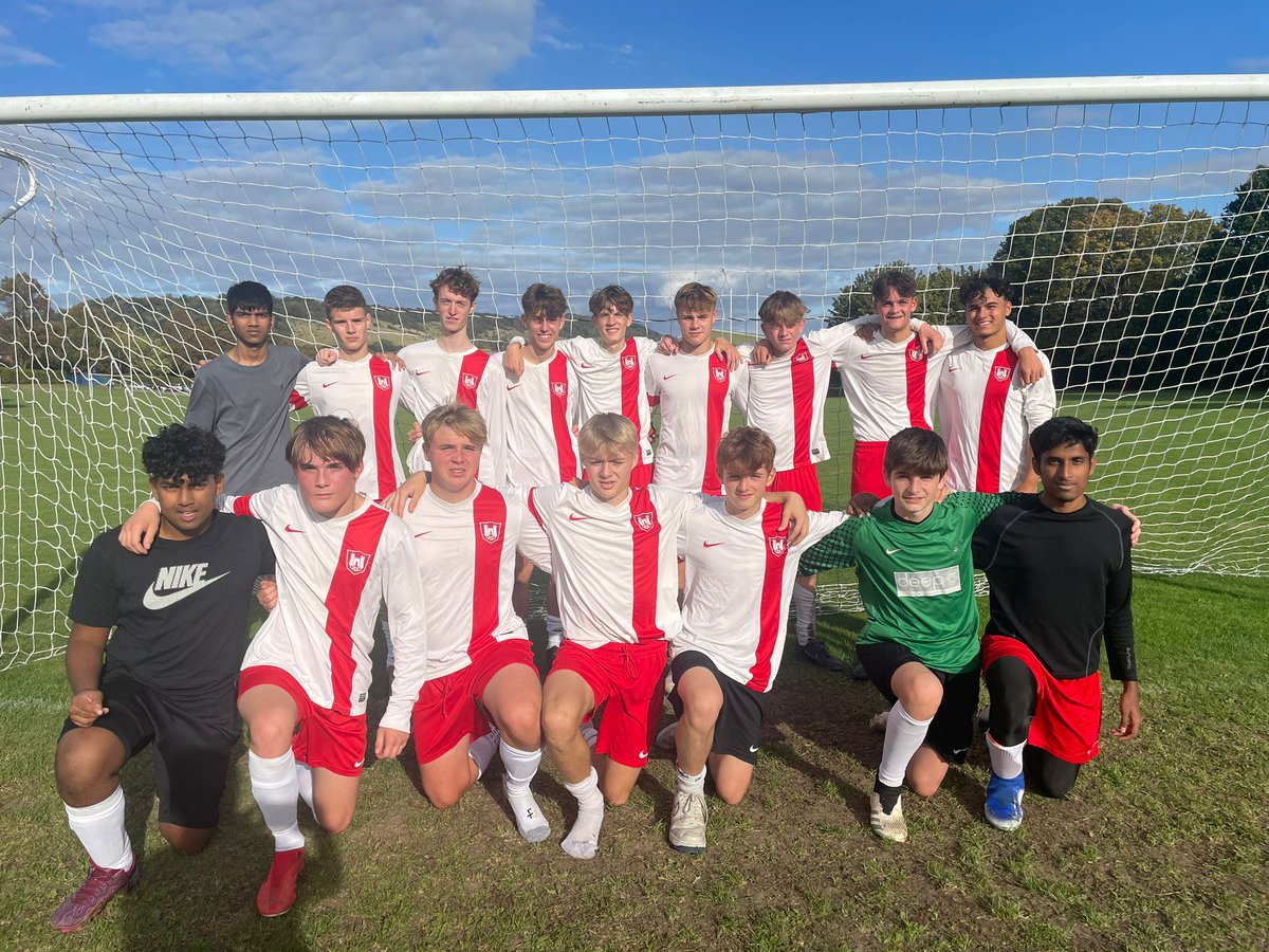 GCS_SixthForm's tweet image. Superb start to our enrichment partnership with Ashcombe Sixth Form. Well done to all students involved! Wonderful afternoon. #NetballFootballChessDebating