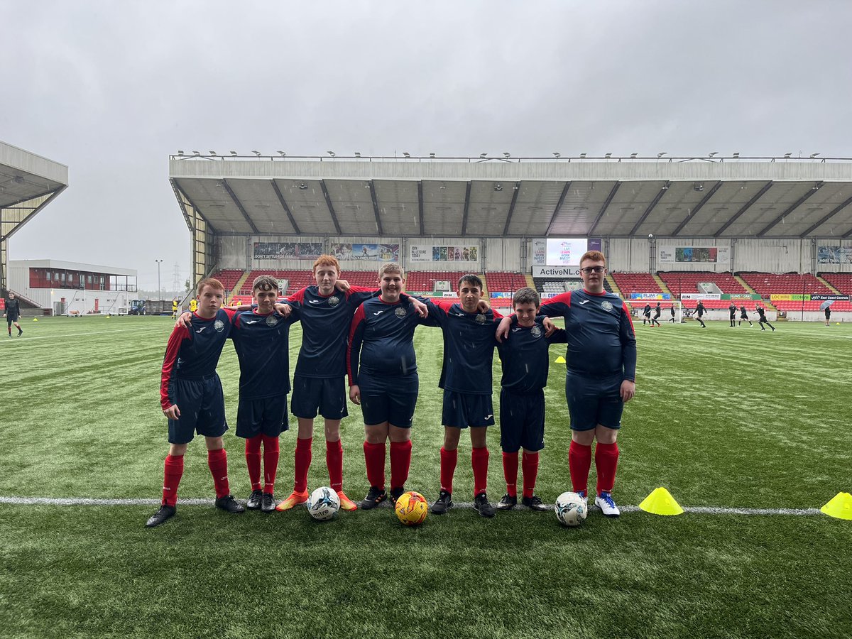 Glencryan School - Senior Phase (@glencryansp) on Twitter photo A fantastic effort from our football team, playing in the NLC league, at Broadwood today!! ๐๐
Paton โฝ๏ธโฝ๏ธโฝ๏ธ
Higney โฝ๏ธ
MOTM - Paton ๐
<a href="/Glencryanschool/">Glencryan NLC</a> A fantastic effort from our football team, playing in the NLC league, at Broadwood today!! ๐๐
Paton โฝ๏ธโฝ๏ธโฝ๏ธ
Higney โฝ๏ธ
MOTM - Paton ๐
<a href="/Glencryanschool/">Glencryan NLC</a>