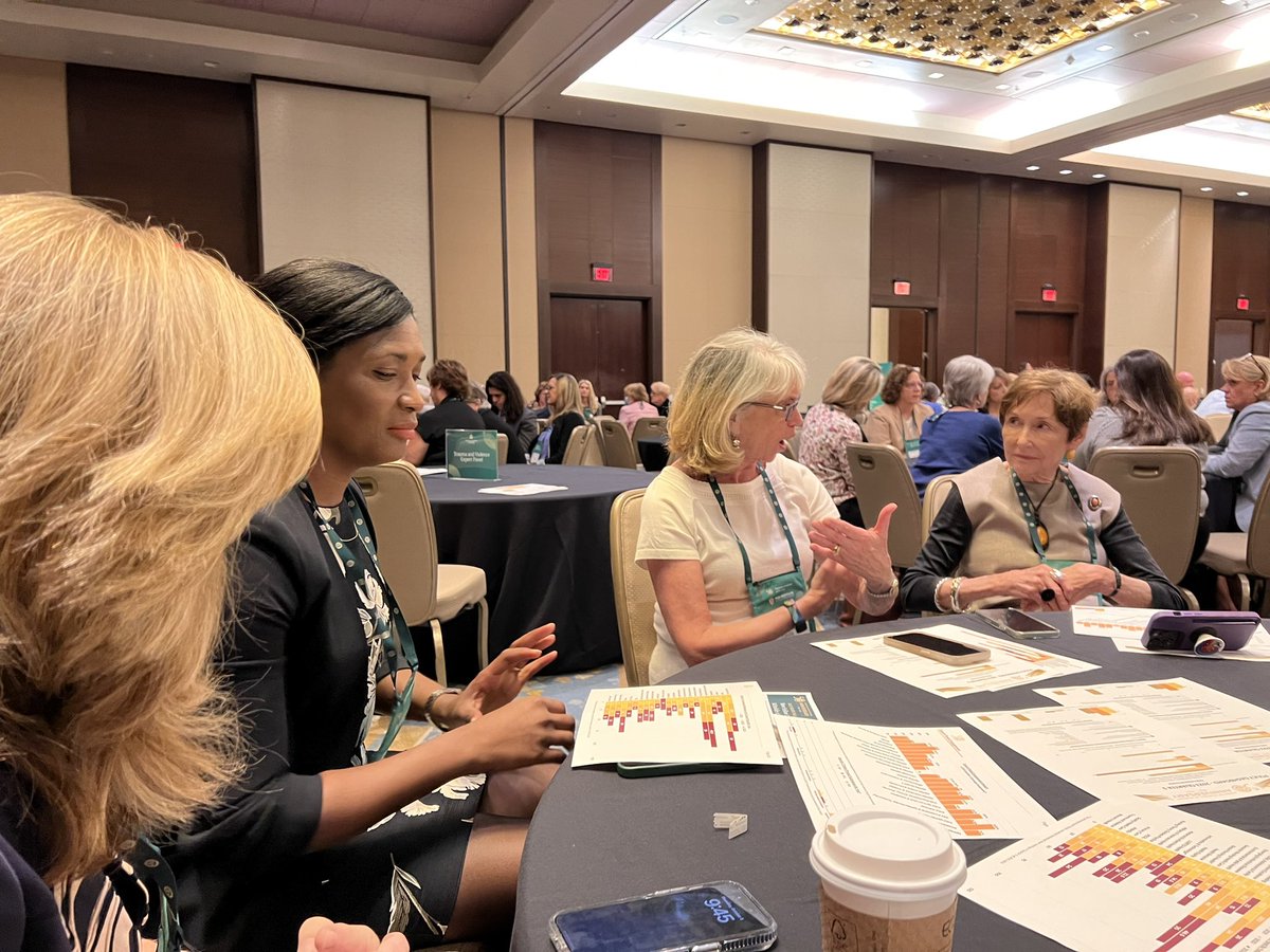 Shal (Diné) tweet media