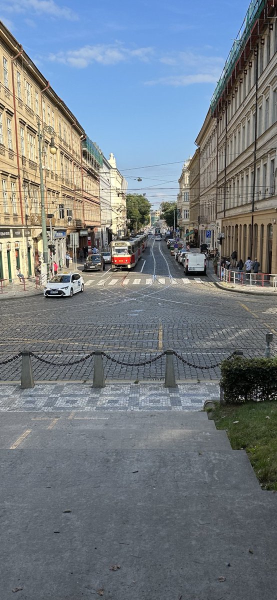 fahad89us's tweet photo. #Prague #براغ 🇨🇿 https://t.co/IPfYOujygi