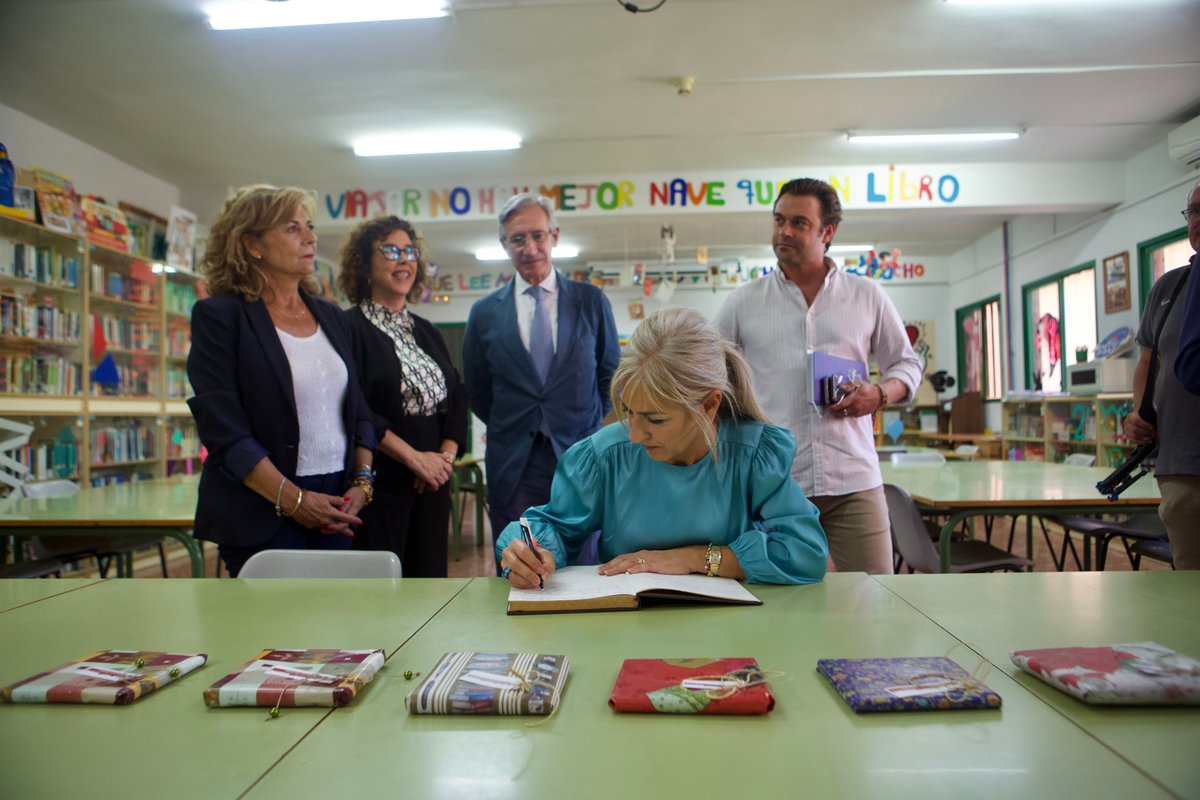Patricia del Pozo tweet media