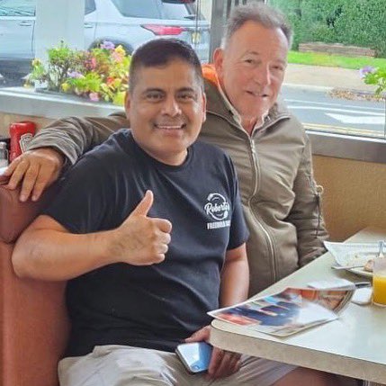 JustMyBSCorner's tweet photo. I’ve been away for a while. Two weeks ago I had an accident@ and remember I’m not Bruce Springsteen 😄👍
The photo is taken in New Jersey - September 25, 2023
#brucespringsteen #newjersey #estreet #estreetband #estreetfans #estreetnation #theboss #trampslikeus https://t.co/Pz20F20hBK