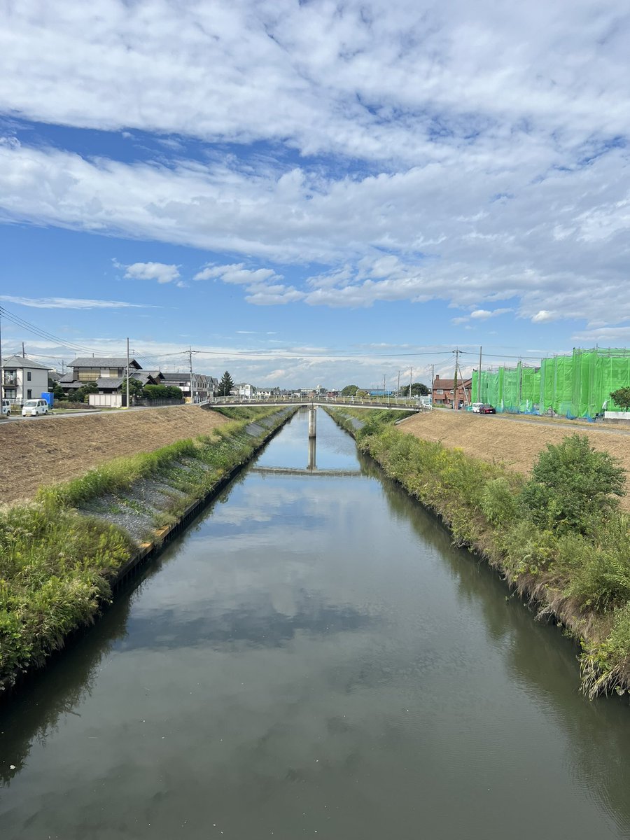 Ibuki_Mutual's tweet photo. いなか〜って感じの風景好き〜 https://t.co/iKYcMbEJWT