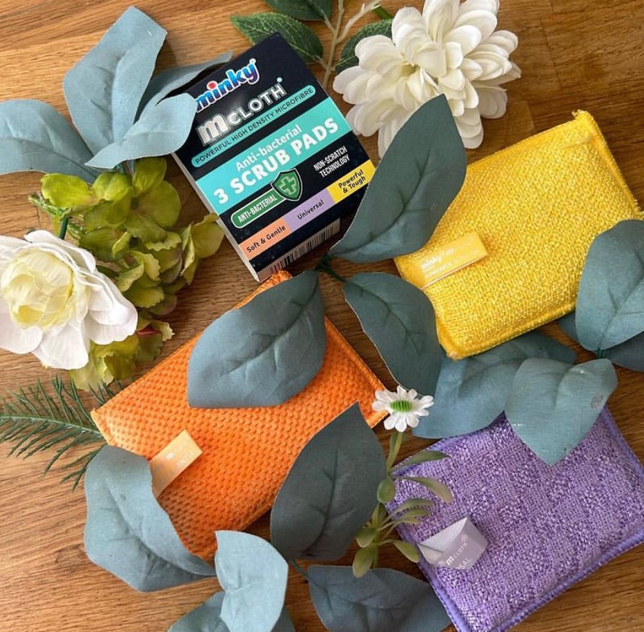 👍Scrub pads like these are why Minky is one of our favourite brands.🤟

REPOST:

3 different strengths for your washing up needs:
Soft &amp; Gentle 🧡
Universal 💜
Powerful &amp; Tough 💛

(Photo by) @my_geordie_home on Instagram

#cleaningservice #ethicalcleaning #commercialcleaning