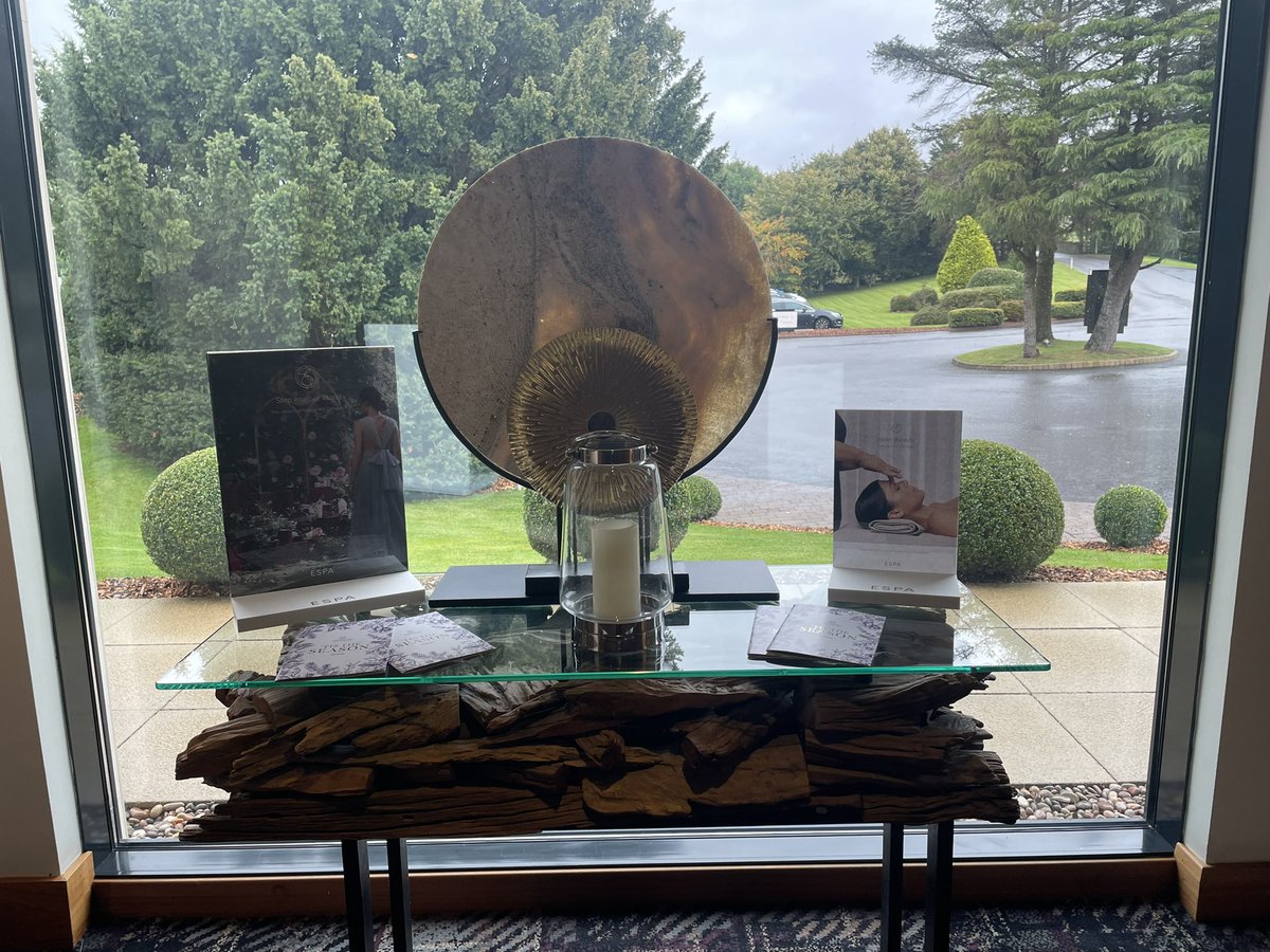 AyrshireHair's tweet image. @LochsideH Great conversation on  all things #Spa recruitment, future skills, regulated qualifications and  the value of #SpaCareer for @DYWAyrshire. Our previous @AyrshireColl graduates leading our Spa Professionals  of the future. 👏🏻🧡@lisaf833 @Lornaconnelly2 @Peggymorgan03