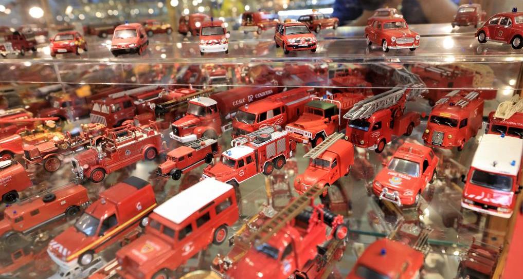Guangming_Daily's tweet photo. Model cars displayed at Billy Karam #Museum in #Lebanon๐๐ฑ๐ง
Photo taken on Oct. 3, 2023 shows #model cars displayed at the Billy Karam Museum in #ZoukMosbeh, Lebanon. Extending over 1,500 square meters , the museum displays thousands of #mini #sports and #classic #cars. https://t.co/VoE0bQAqU8