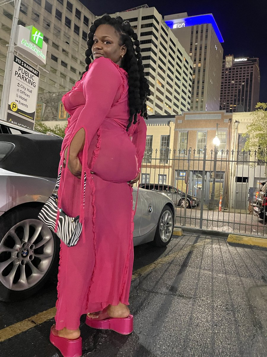 nappyunicorn's tweet photo. Birthday weekend 🩷♎️ #LibraSeason https://t.co/ZH9rYkETcw
