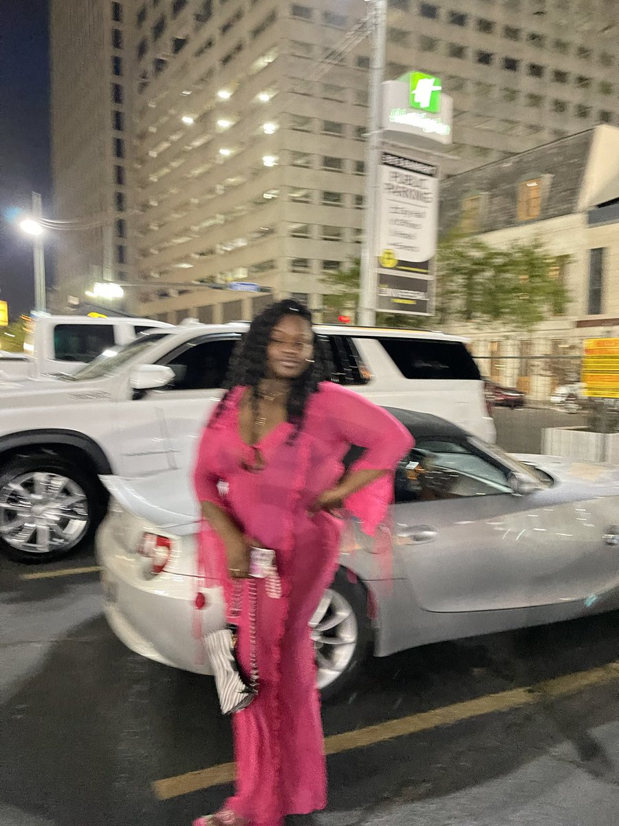 nappyunicorn's tweet photo. Birthday weekend 🩷♎️ #LibraSeason https://t.co/ZH9rYkETcw