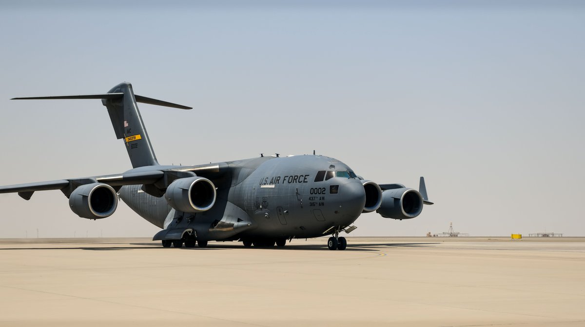 A U.S. Air Force C-17 Globemaster III arrives at Al Dhafra Air Base, United Arab Emirates @USAFCENT #PeoplePartnersInnovation