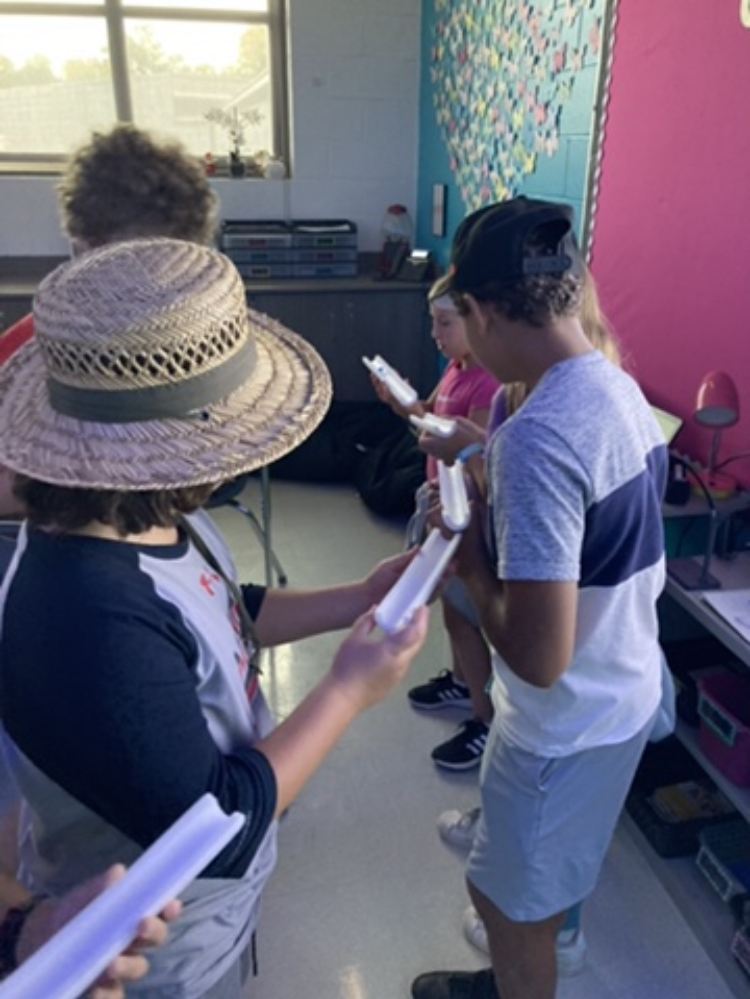 TalawandaSTEM's tweet photo. Marble Challenges at Kramer reinforced how important it is to have EVERYONE on your team engaged and part of the solution. This is teamwork at its finest! https://t.co/Sbcn5adg34