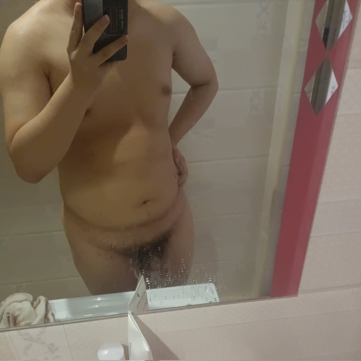 ironpowde's tweet photo. 第一次来推特玩 不知道该干啥 就浅浅发个照片吧 欢迎大家留言₍˄·͈༝·͈˄*₎◞ ̑̑ https://t.co/eEX6PFAFpw