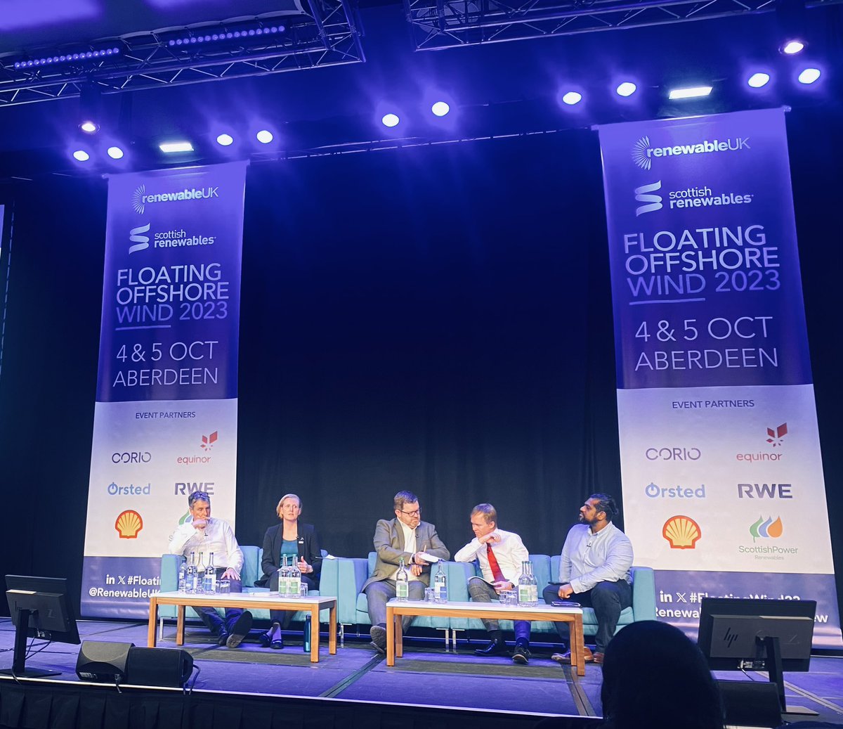 Laurie_Xodus's tweet image. The last session of the day is for the truly hardcore 💪🏼 discussing socio-economic benefits of #FloatingWind @ScotRenew @RUKEvents #FloatingWind23