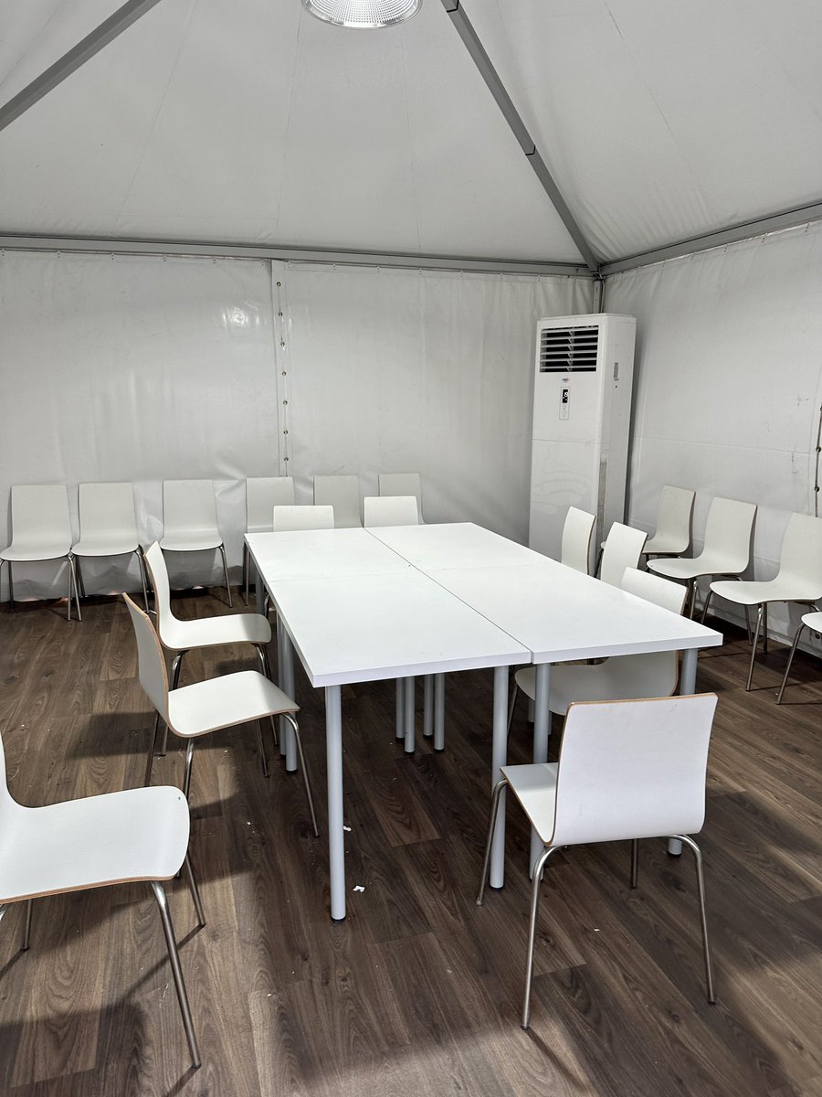 andybalf's tweet photo. I think these rooms in the Fanzone are going to be popular this weekend. Seriously hot here at Lusail #QatarGP #F1 https://t.co/hjuCLFSBzZ