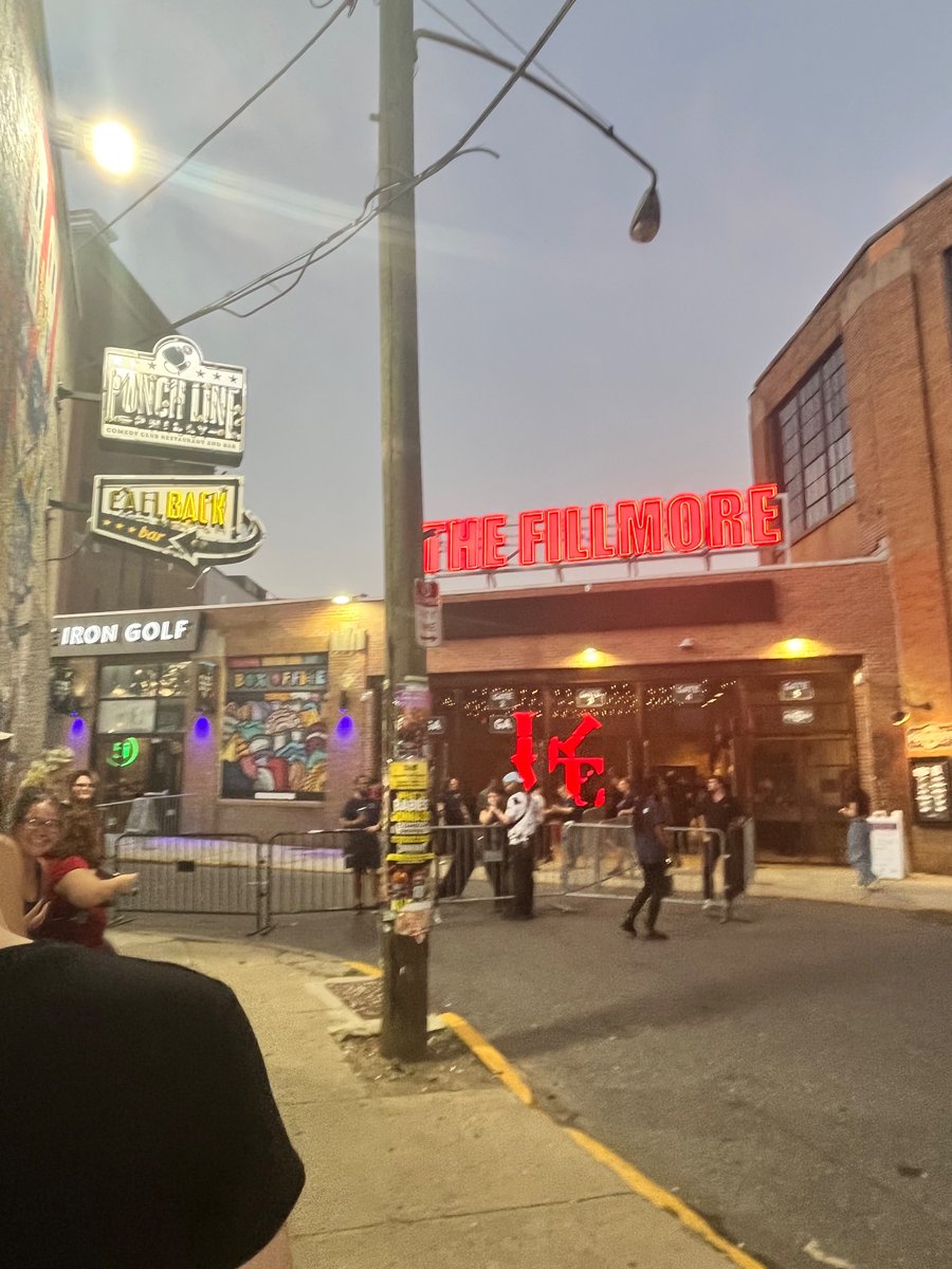 SingularAlien's tweet image. And Evening In Four Photos. @underscoresplus @torrmusic