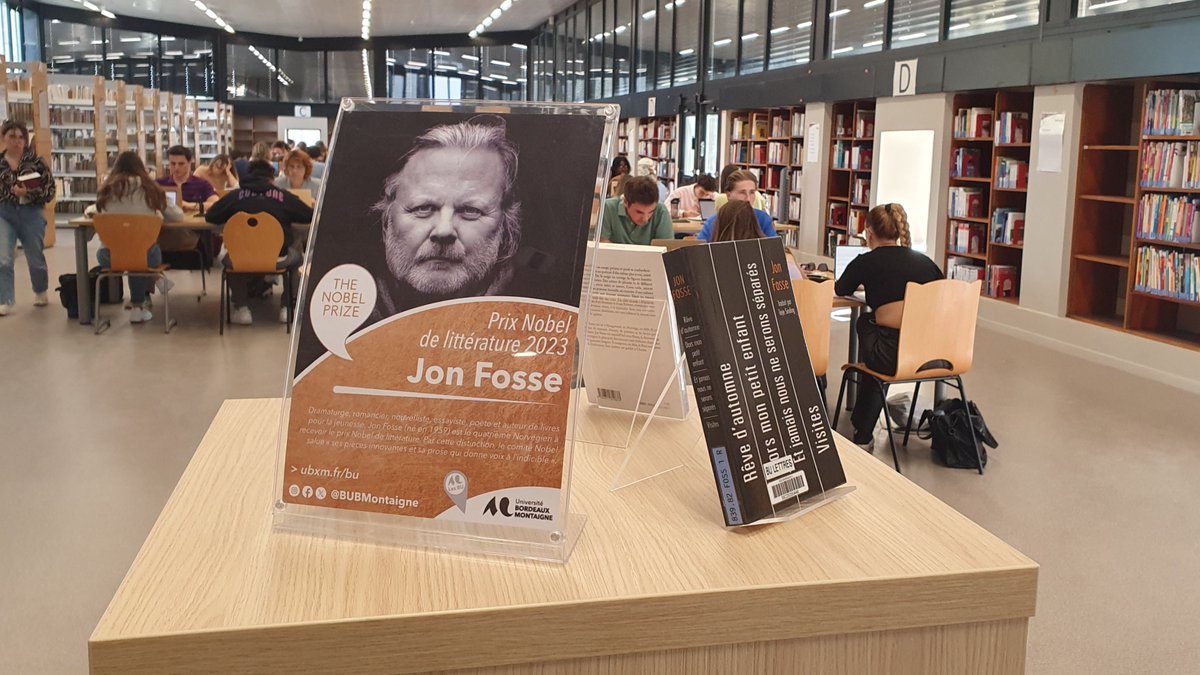 BUBMontaigne's tweet photo. 🏅 Toutes nos félicitations à Jon Fosse, dramaturge, romancier, nouvelliste, essayiste, poète et auteur de livres pour la jeunesse et prix Nobel de #littérature 2023 ! #nobelprizeliterature

📚 Quelques uns de ses textes sont disponibles à la #BibLSh ➡️ https://t.co/gNOwFLtFKC https://t.co/2ixeDra68b