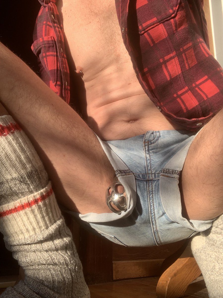 HouseSodom's tweet photo. My slave Duray passed from not wanting chastity cage to being locked 24/7. Remember, cunt; this is the ultimate symbol that you are OWNED #slave #gay #gayslave #gayslavetraining #BDSM #chastity #Lockoctober #locktober https://t.co/6RWF9yvOoi