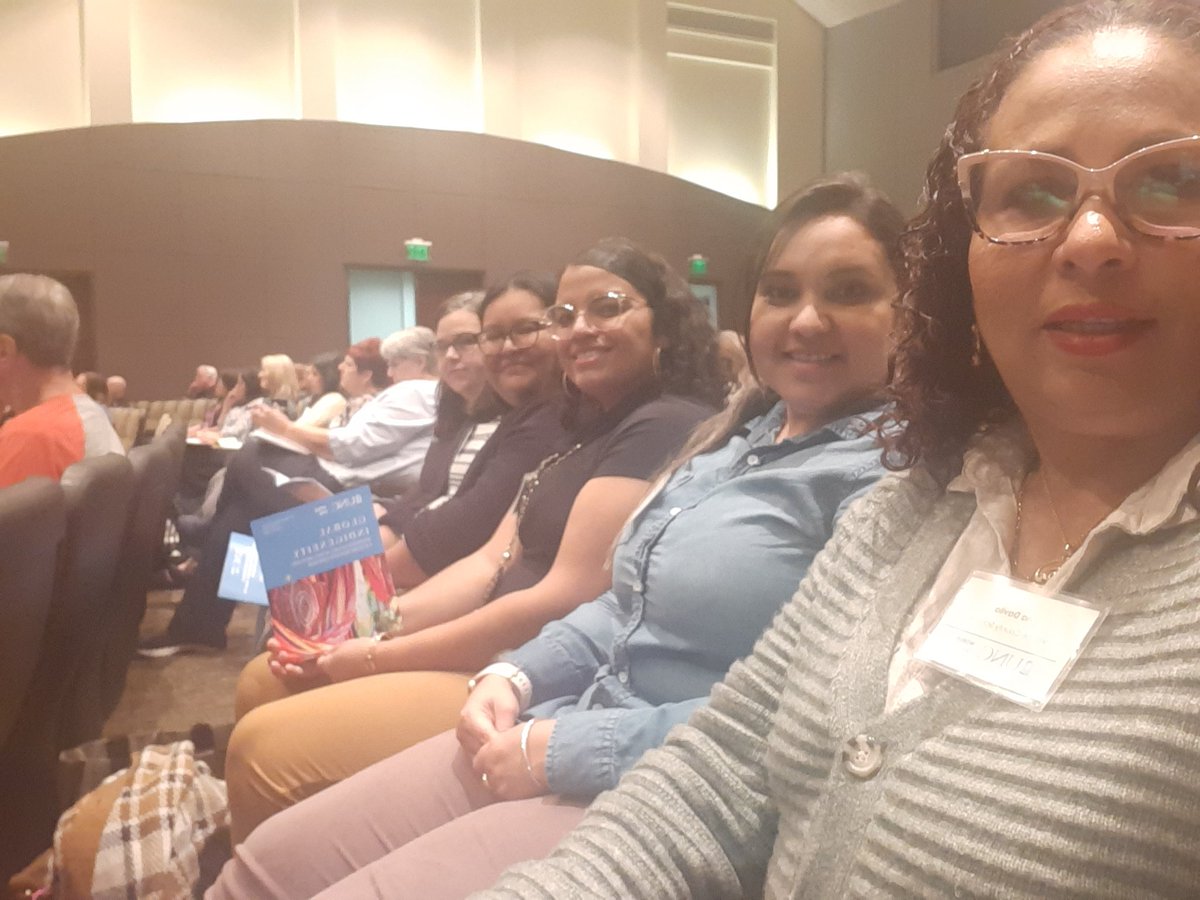 VCS ESL <a href="/UNC/">The University of North Carolina at Chapel Hill</a> World View. Growing as Global Teachers. #WorldView2023 <a href="/UNCWorldView/">World View</a>