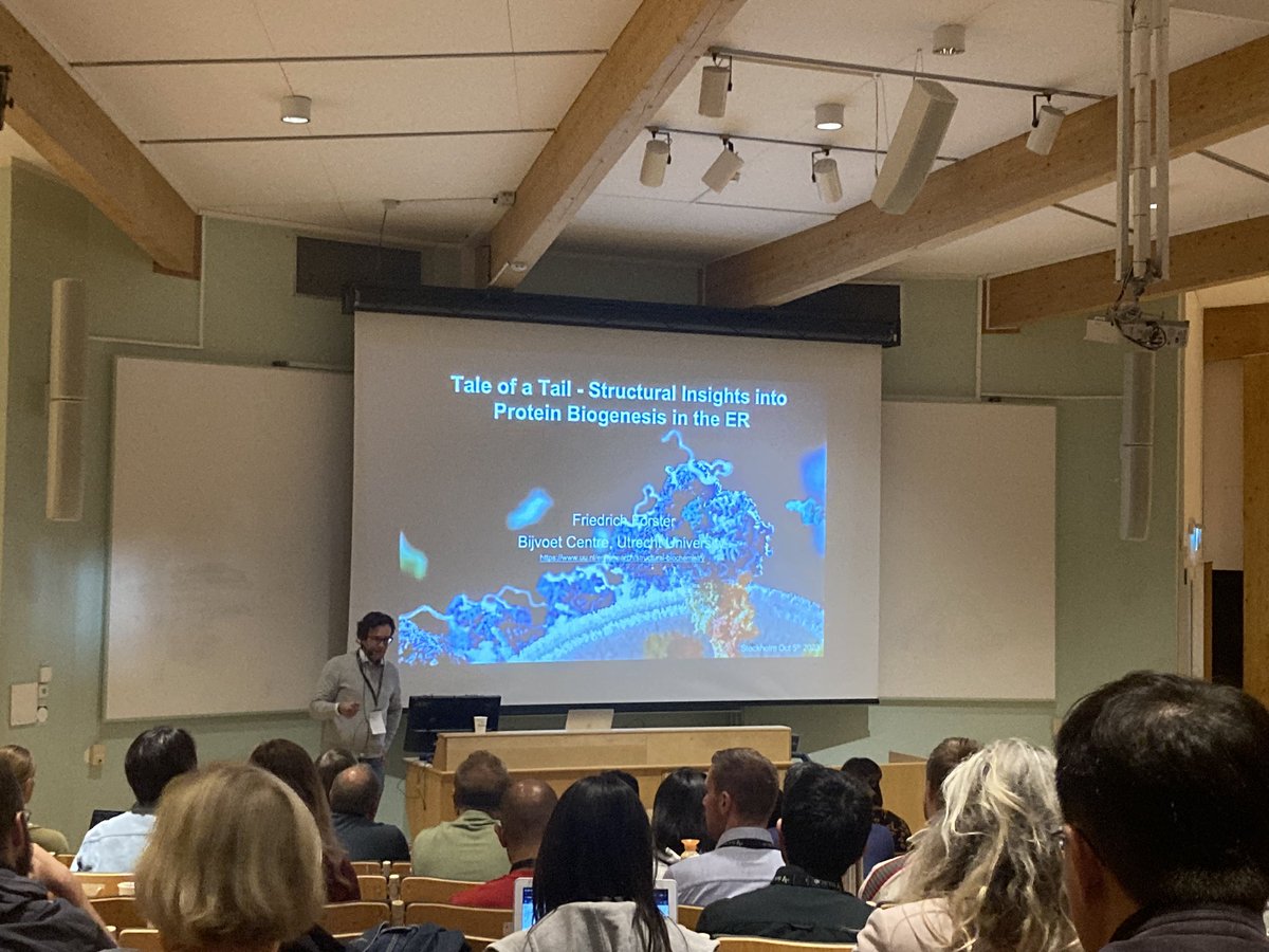 DahmaneSelma's tweet photo. Absolutely great final talk by Friedrich Förster at #CryoNet!!! Now it’s time to make our way back to Umeå @binasingh_7 @lacarlsonlab. Huge thanks to the organizers in Stockholm. https://t.co/jf6LplwYKv