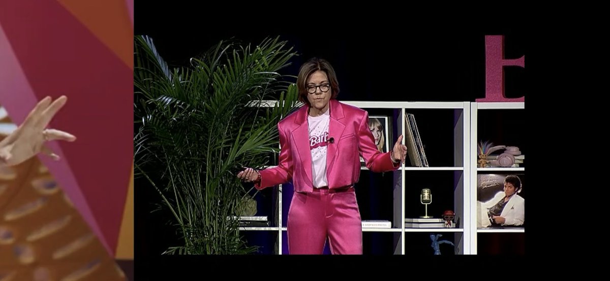 scotttsweeney's tweet photo. @MarketingProfs Ann as #barbie and @DrewDavisHere killed it this morning at the #b2bforum! https://t.co/Rrb7TmxCEn