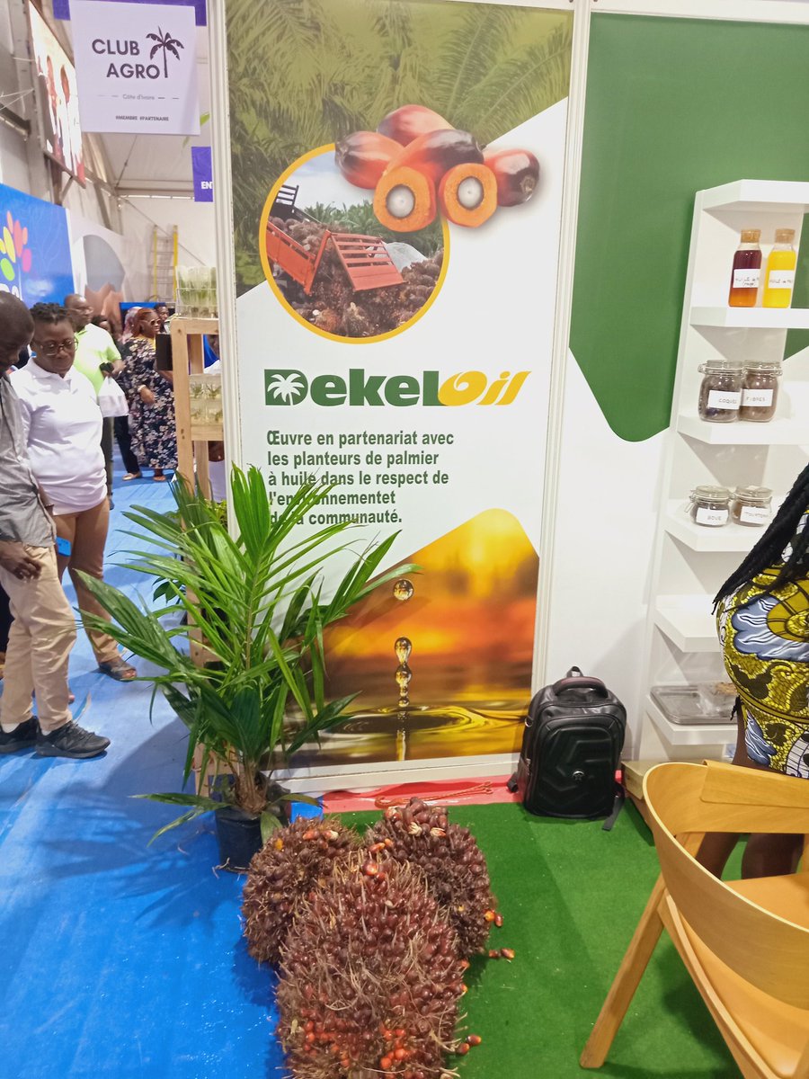 "Israël brille au #SARA grâce à des entreprises innovantes comme <a href="/NetafimCorp/">Netafim Corporate</a> et @DEKELOIl. 

S.E.Mme @RonyYeadidiaClein a parcouru le salon pour montrer son soutien à ces entreprises qui propulsent l'agriculture ivoirienne avec des technologies de pointe. 

Une collaboration